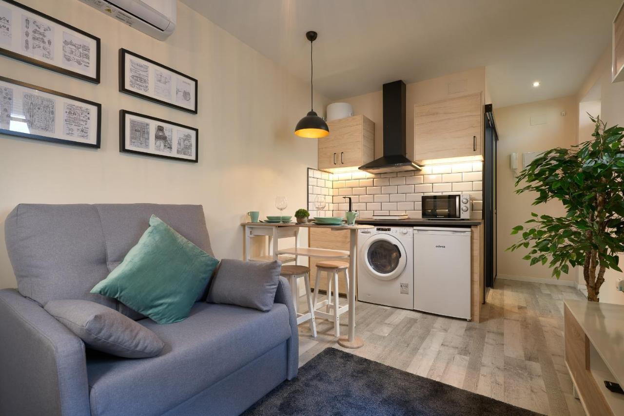 Loft En Triana Apartment เซบีญา ภายนอก รูปภาพ