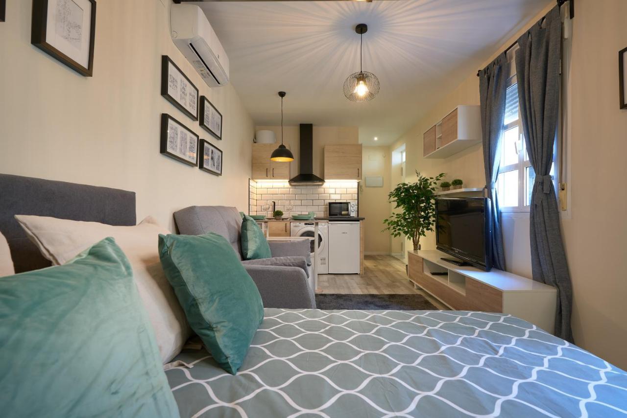 Loft En Triana Apartment เซบีญา ภายนอก รูปภาพ